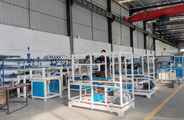 Machine and Mold Manufacturing